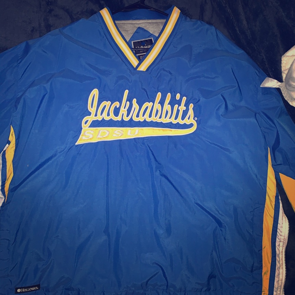 SDSU windbreaker plus size